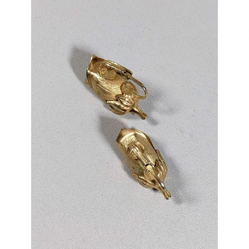 Vintage Gold Tone Rosebud Flower Clip On‎ Earrings Textured Floral